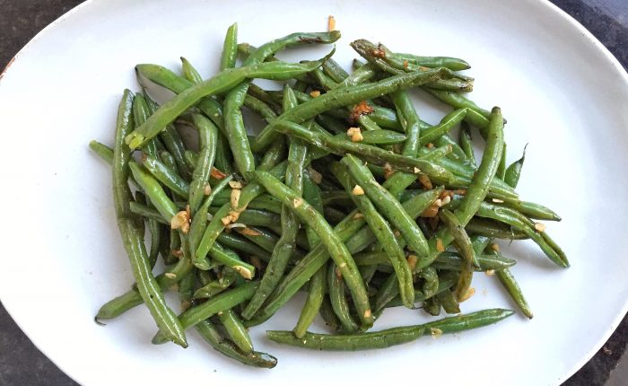 Simple Garlic Green Beans