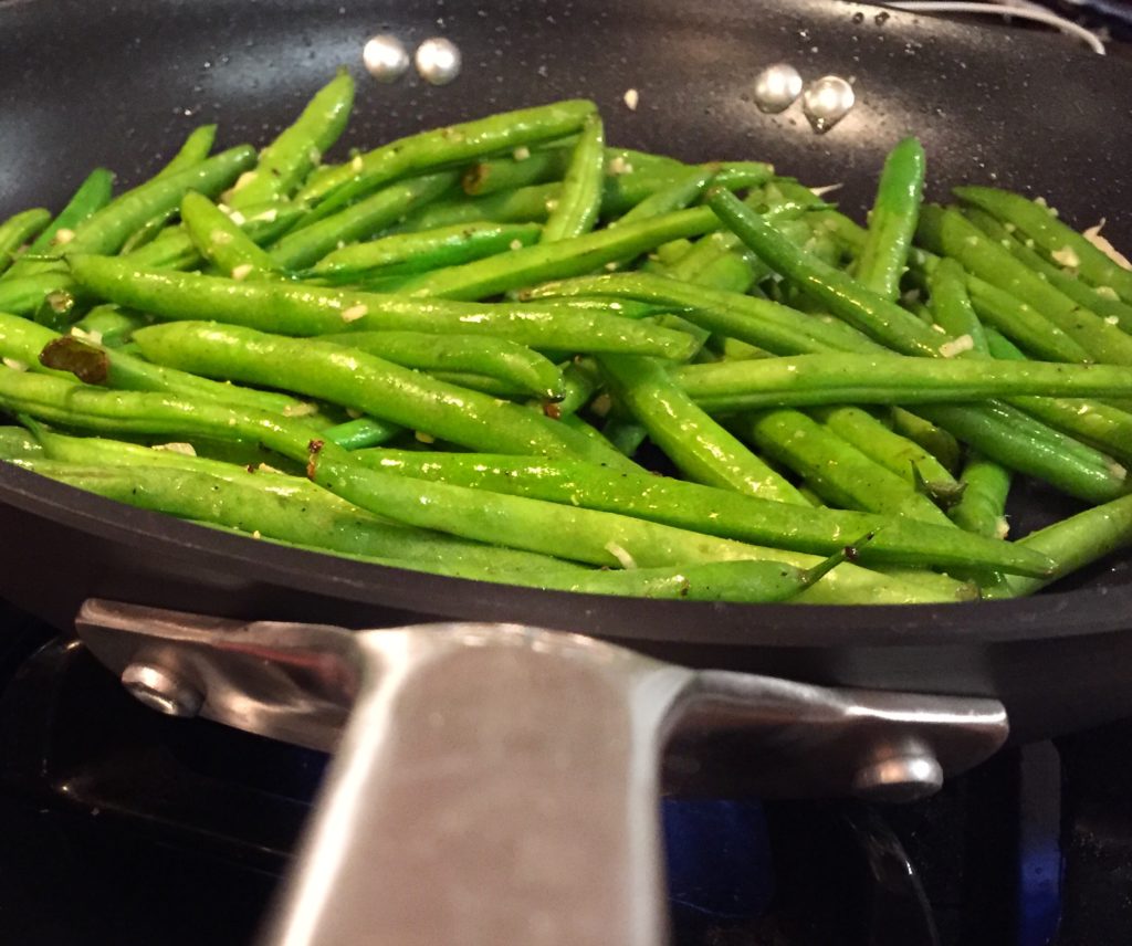 Simple Garlic Green Beans