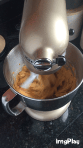 Easy Pumpkin Muffins gif2