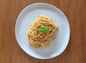 Pasta with Garlic and Oil Top