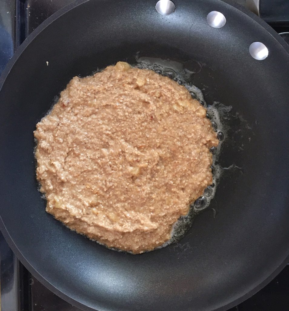 healthy banana pancakes cooking