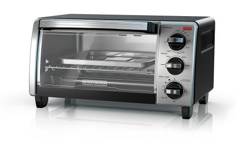 BLACK+DECKER 4-Slice Toaster Oven with Natural Convection