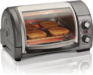 toaster oven with 4 slice toaster on top