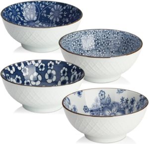 A Set of 4 Assorted Design Ceramic Bowls